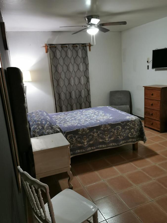 Hotel Santo Carlo กัวนาฮัวโต ภายนอก รูปภาพ